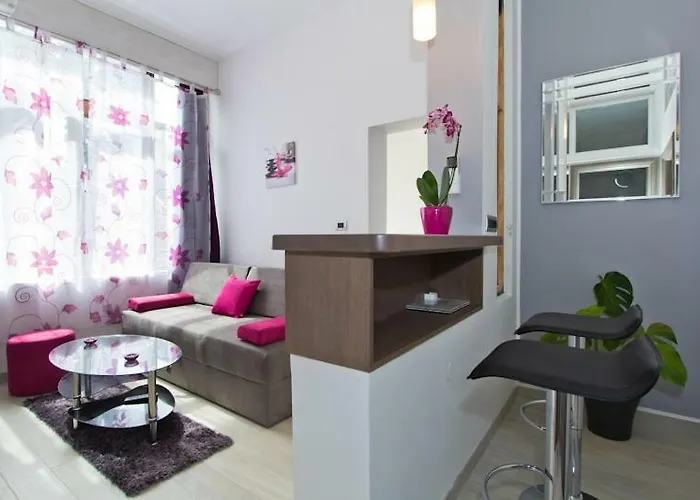 Radiant Orchid Apartment Poreč